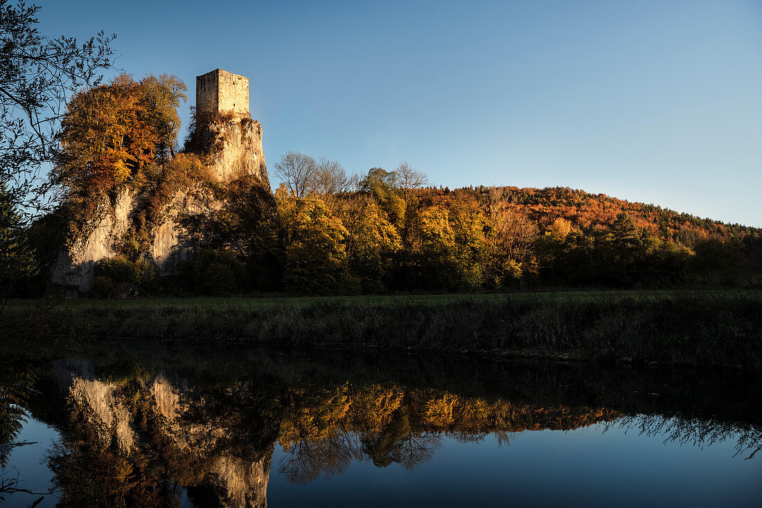 Dietfurt ruins near Inzigkofen, Upper Danube Valley Nature Park, Sigmaringen district, Danube, Germany