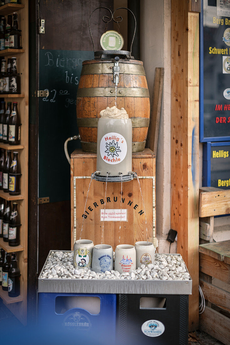 Beer fountain in the old town of Ehingen, Danube, Alb-Donau district, Baden-Württemberg, Germany