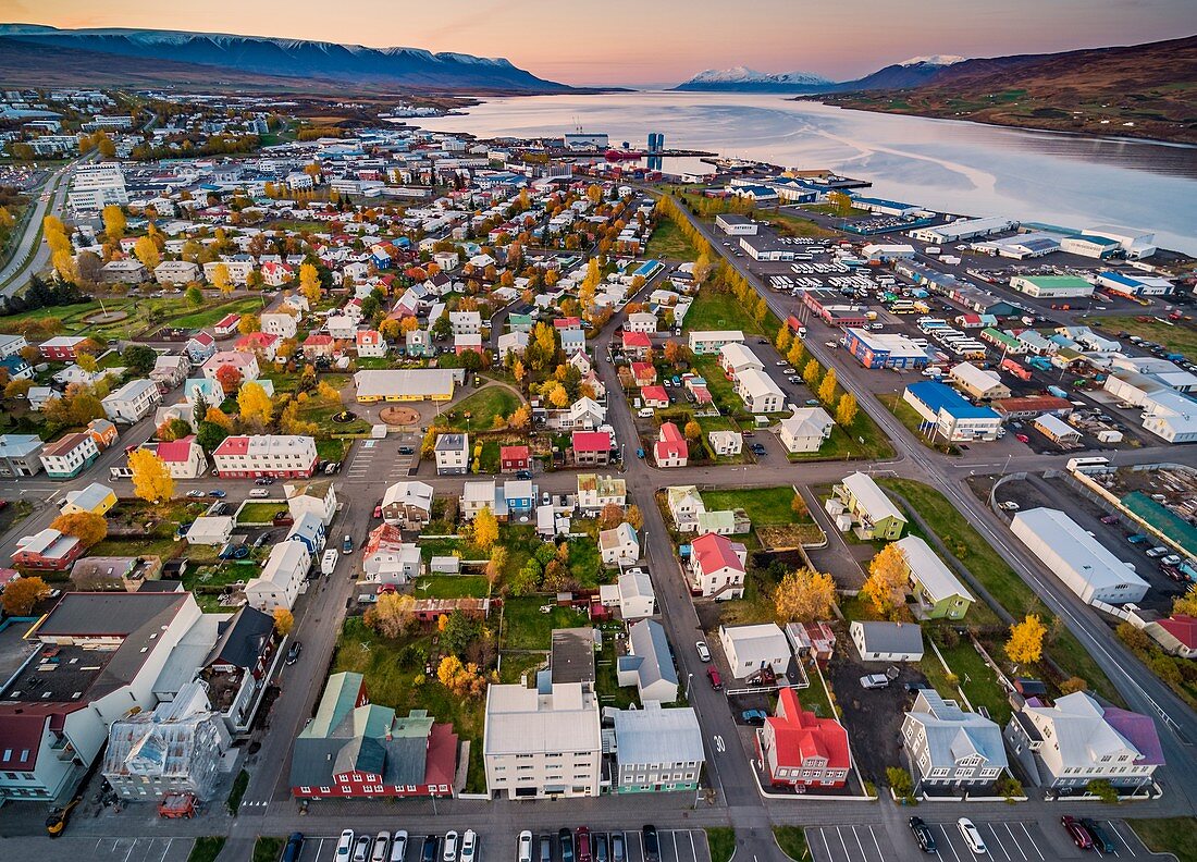 Akureyri im Herbst, Nordisland