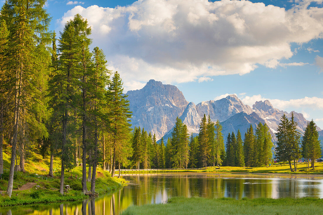 Lake Anturno, UNESCO World Heritage Site, Province of Belluno, Misurina, Veneto, Italy, Europe