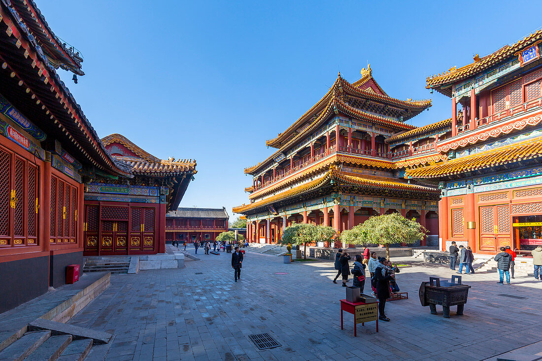 View of Ornate Tibetan Buddhist Lama Temple (Yonghe Temple), Dongcheng, Beijing, People's Republic of China, Asia