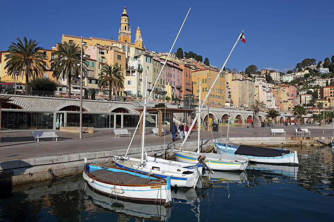 Vieux Port, Menton, Provence-Alpes-Côte d'Azur, Frankreich