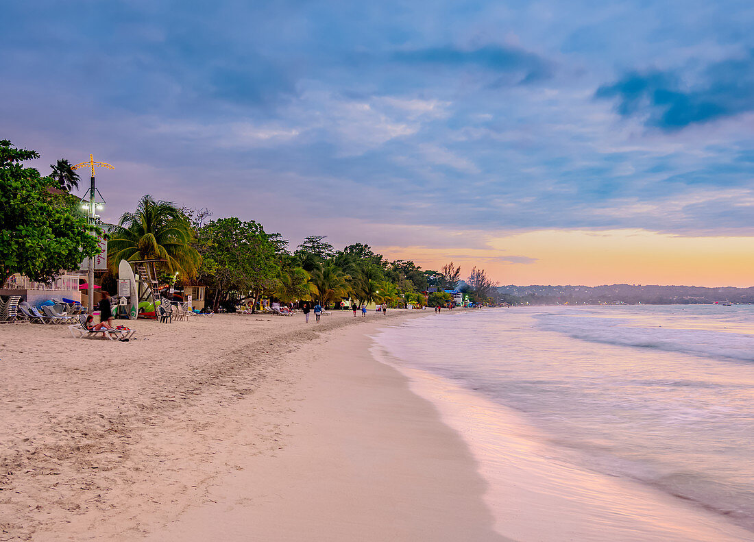 Seven Mile Beach, Long Bay, Negril, Gemeinde Westmoreland, Jamaika, Westindische Inseln, Karibik, Mittelamerika