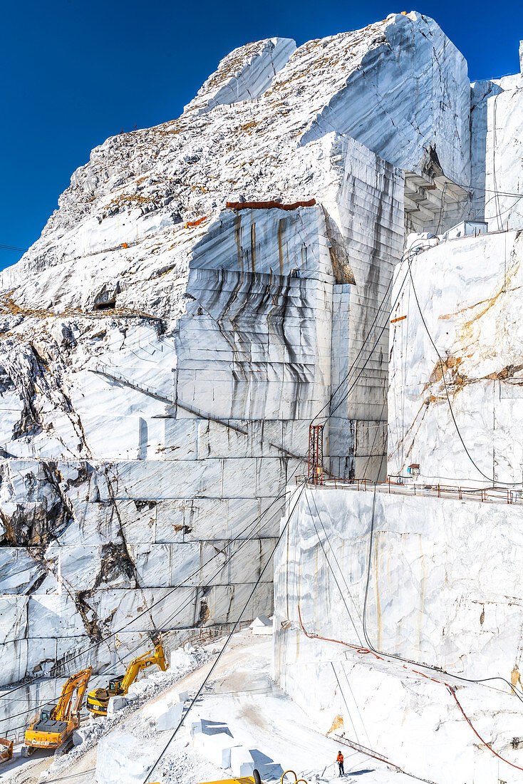 Cervaiole Marmorsteinbruch auf dem Berg Altissimo, Seravezza, im Besitz von Henraux, Toskana, Italien, Europa
