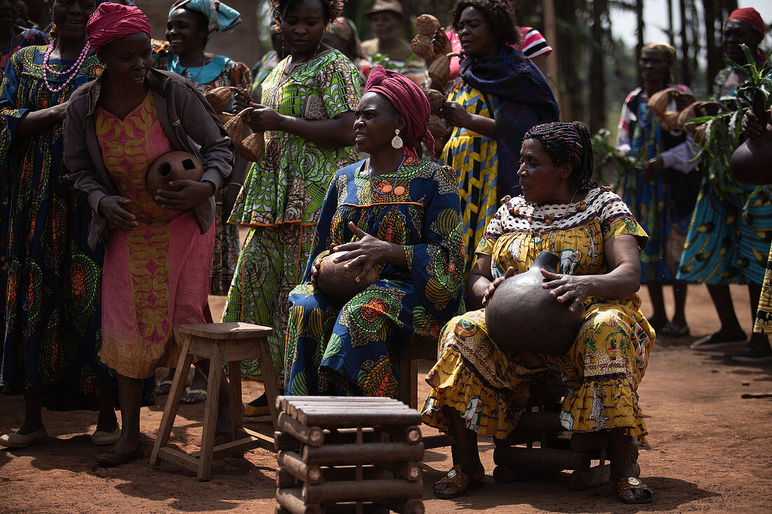 Sawa-Zwillingsritual in Kamerun, Afrika