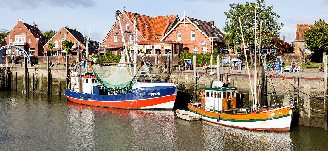 Harbor and shrimp cutters, boats, panorama, Neuharlingersiel, East Frisia, Lower Saxony, Germany