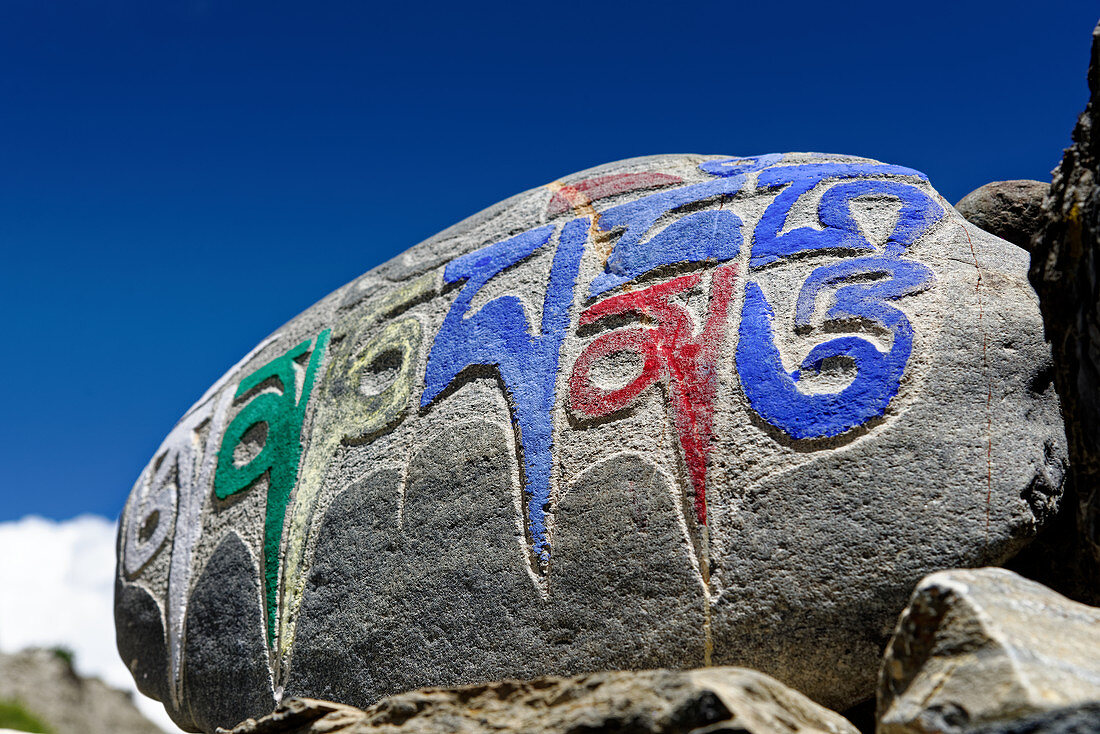 Buddhistischer Manistein bei Manang, Nepal, Himalaya, Asien.