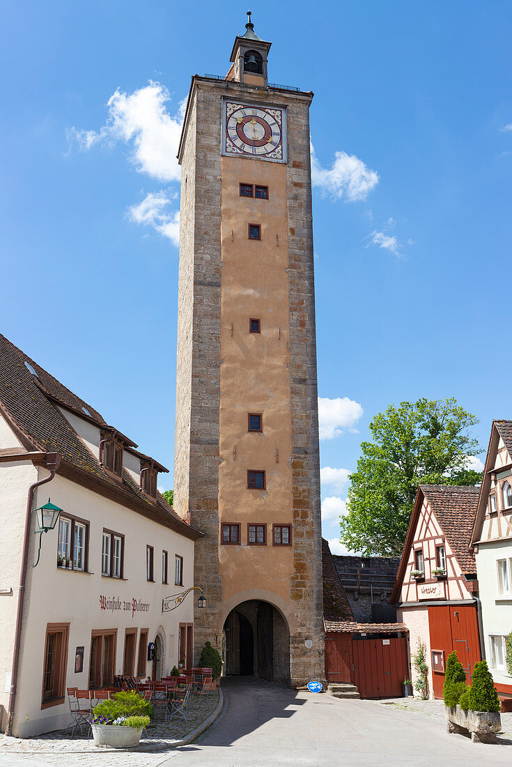Burgtor in Rothenburg ob der Tauber, Mittelfranken, Bayern, Deutschland