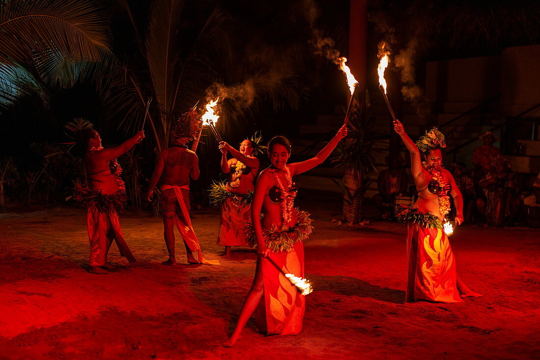 Polynesian dance performance during the 'Pacifica' show at the Tiki Village cultural center, Moorea, Windward Islands, French Polynesia, South Pacific