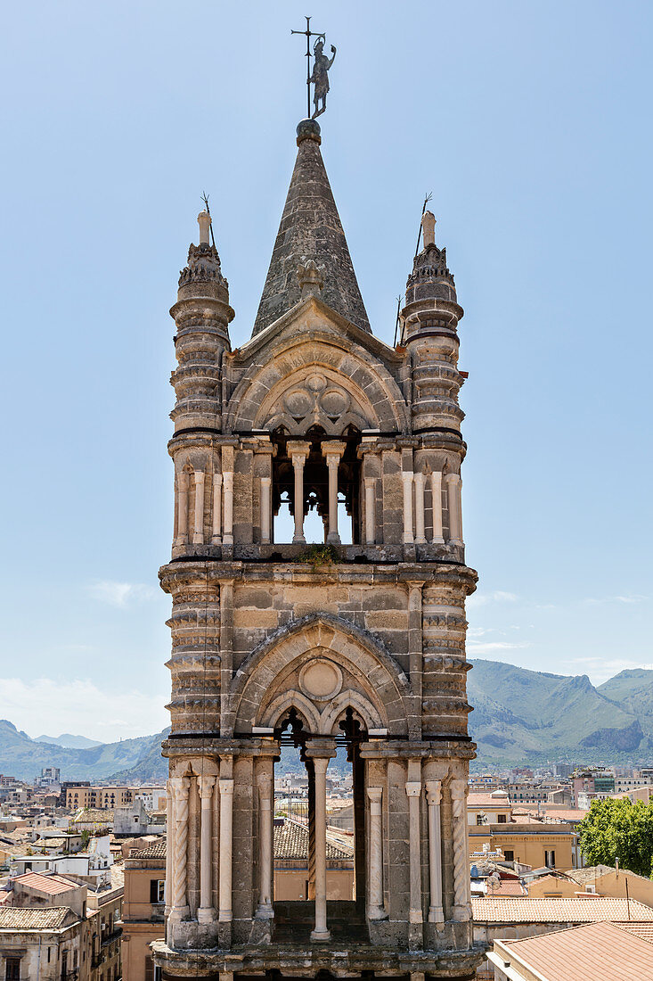 On the roof of the Maria Santissima Assunta Cathedral, Palermo, Sicily, Italy