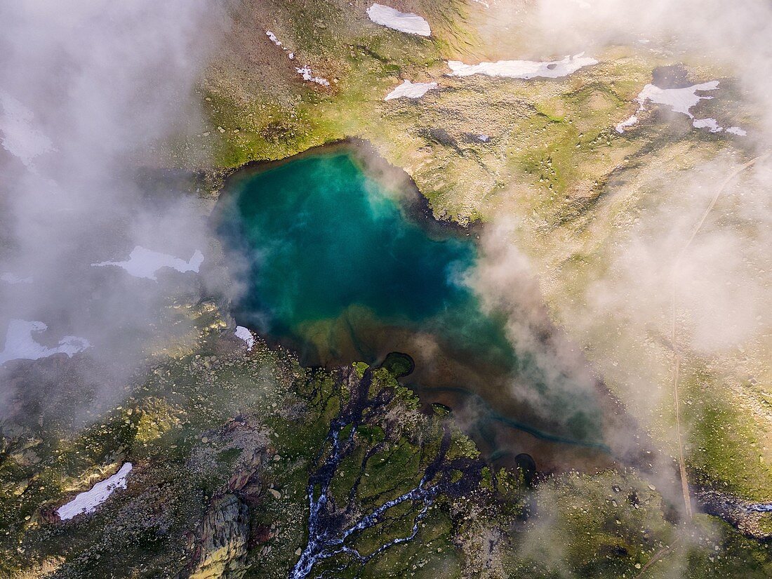 Luftbild der Alpenseen in Vallecamonica, Provinz Brescia, Lombardei, Italien.