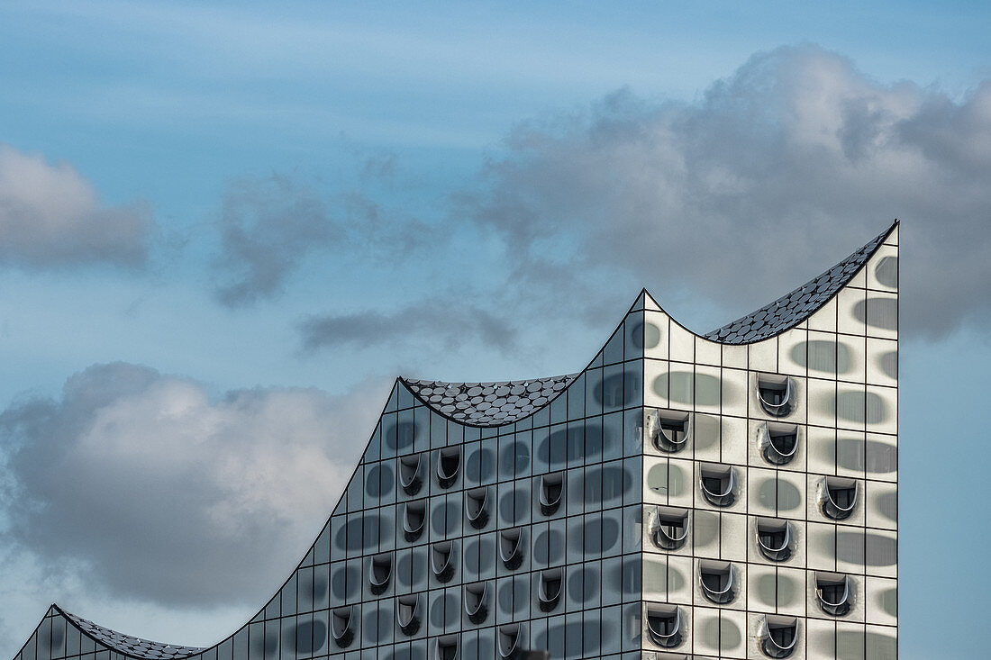Blick auf die Elbphilharmonie in Hamburg, Deutschland