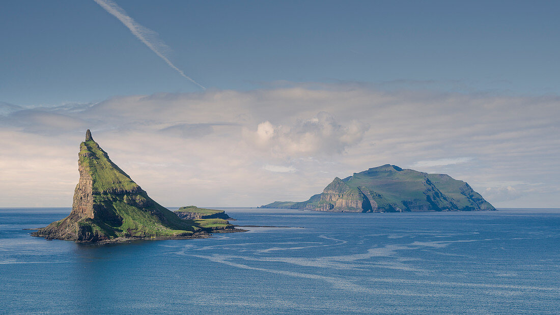 Insel Tindholmur und Mykines, Färöer Inseln\n