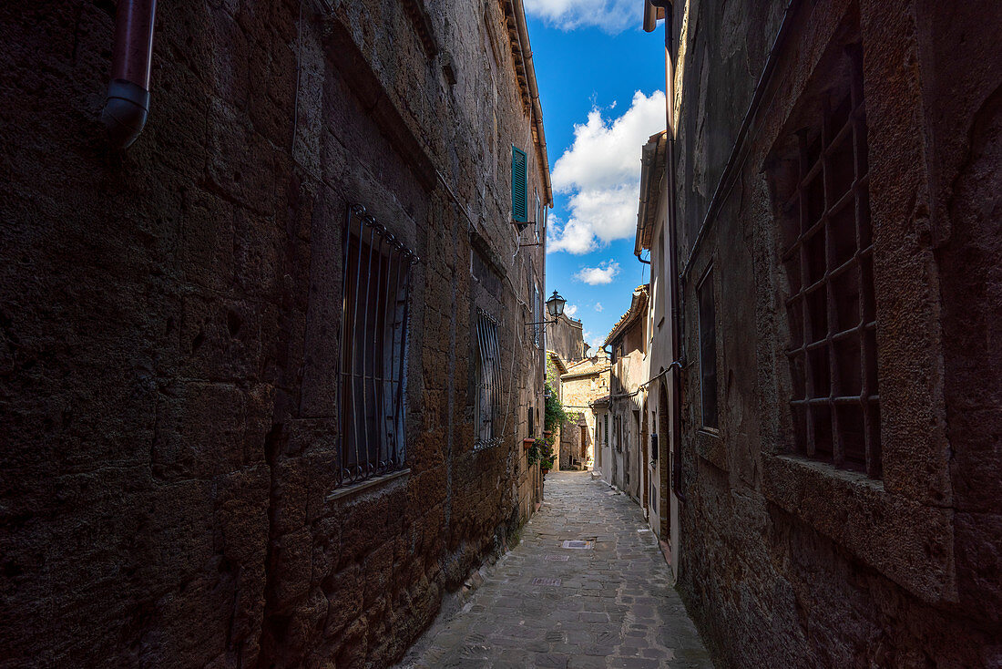 In the alleys of Sorano, Grosseto Province, Tuscany, Italy, Europe