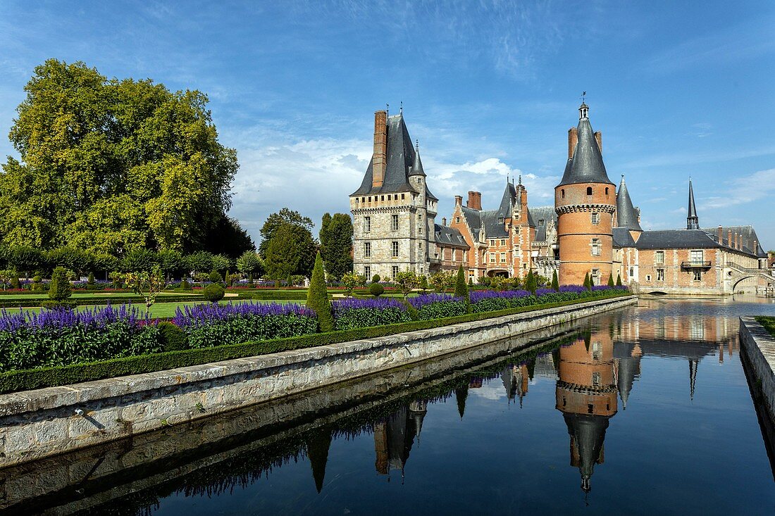 Gärten Im Französischen Stil, Erstellt Nach Den Von Andre Le Notre, Garten Des Königs Louis Xiv., Château De Maintenon, Eure-Et-Loir (28), Frankreich, Ausgeführten Planen