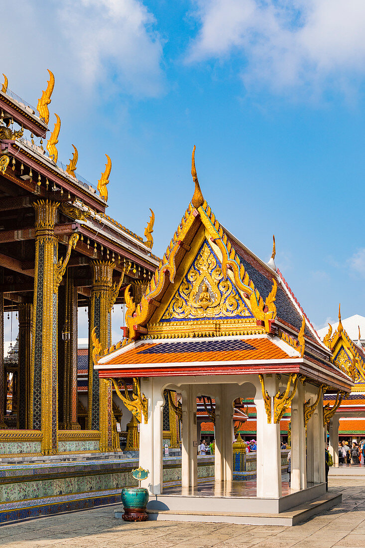 Wat Phra Kaew, The Grand Palace, Bangkok, Thailand, Southeast Asia, Asia