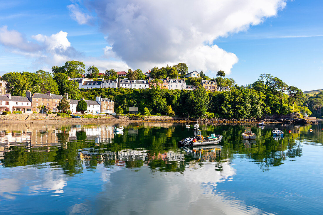 Portree Harbour, Isle of Skye, Inner Hebrides, Highlands and Islands, Scotland, United Kingdom, Europe