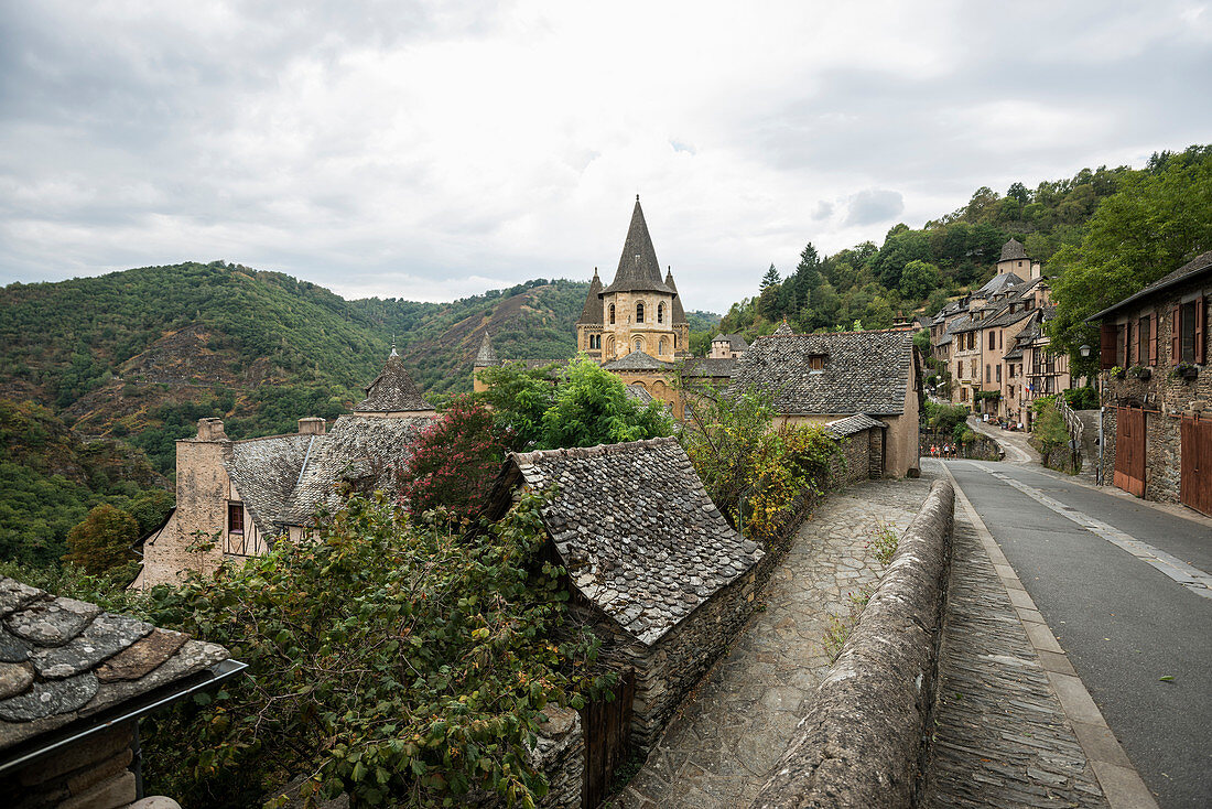 Abtei Sainte Foy, UNESCO-Weltkulturerbe, Conques, Departement Aveyron, Okzitanien, Frankreich