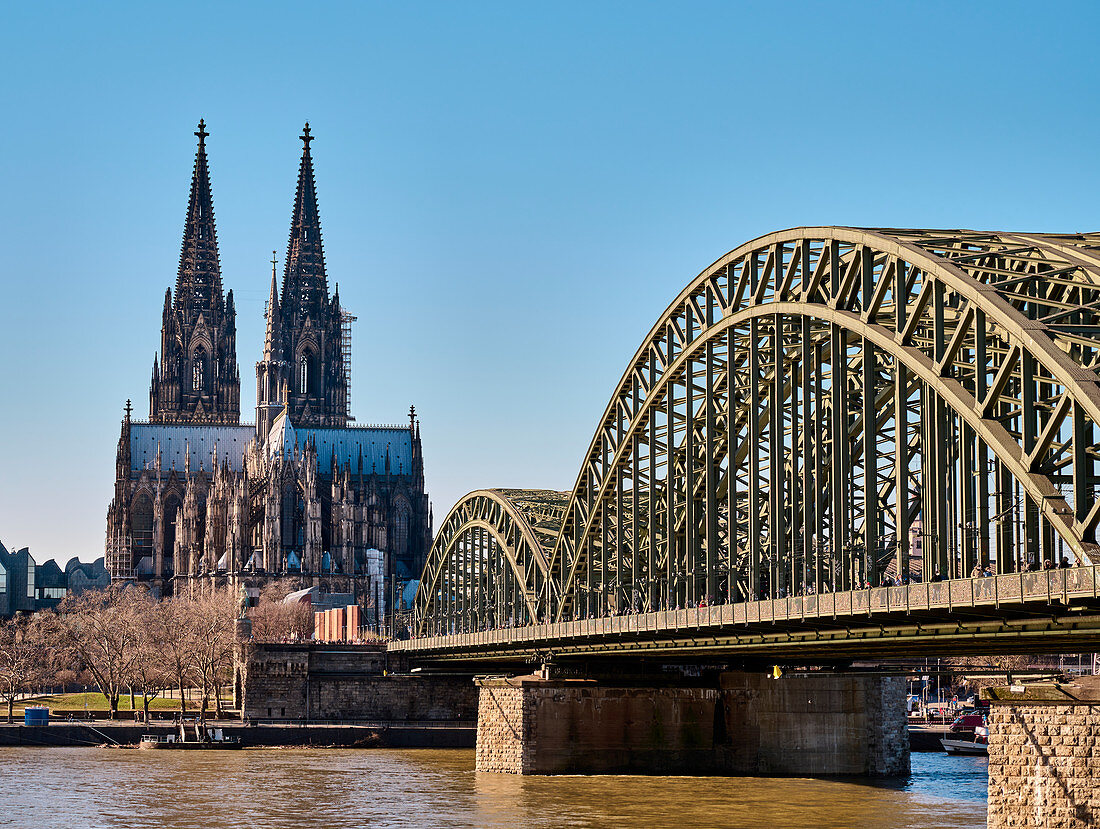 Blick auf den Kölner Dom von Osten, Köln, Nordrhein-Westfalen, Deutschland