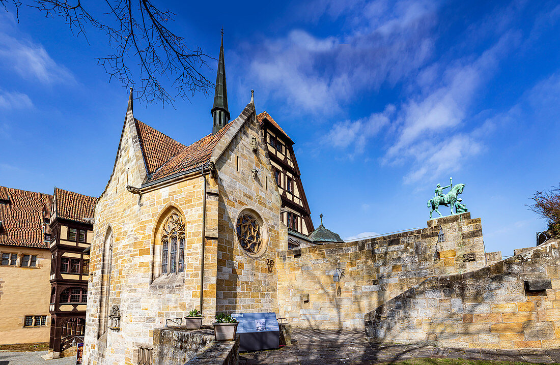Lutherkapelle und Fürstenbau im Innenhof der Veste Coburg, Coburg, Oberfranken, Bayern, Deutschland