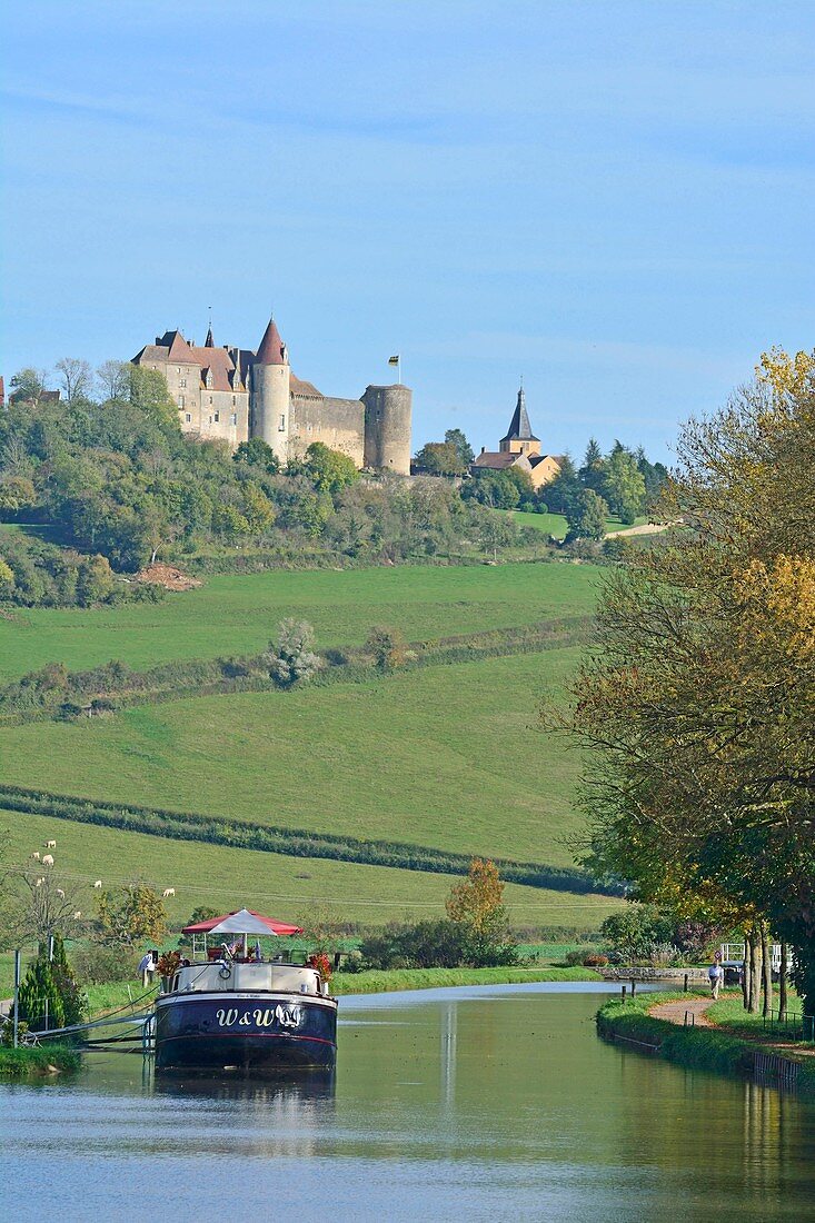 France, Cote d'Or, Barges tied to bank of Burgundy Canal, Chateauneuf en Auxois