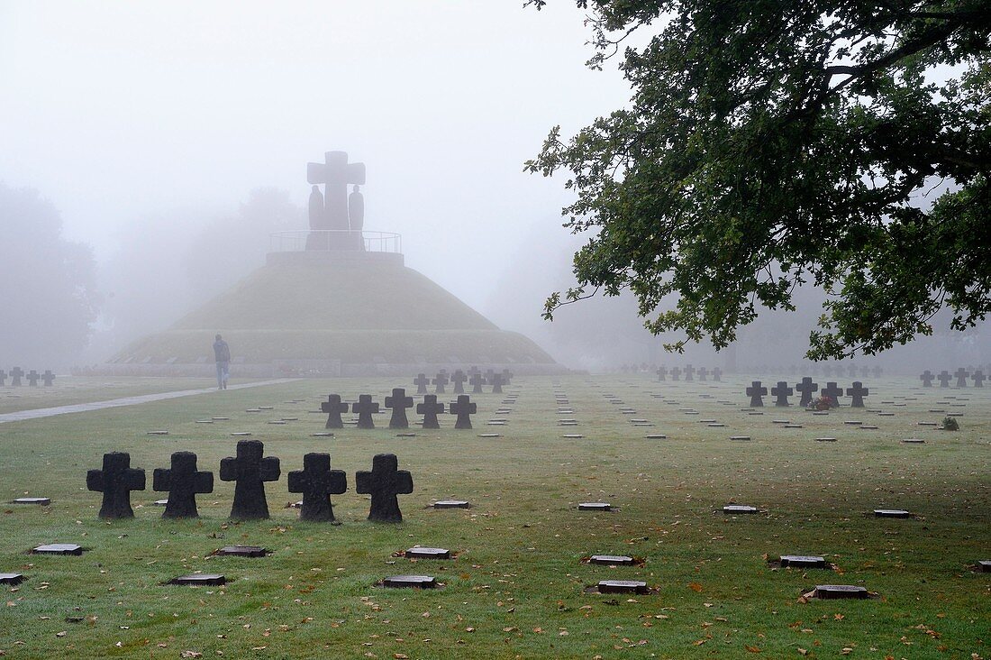Frankreich, Calvados, La Cambe, deutscher Militärfriedhof des Zweiten Weltkriegs