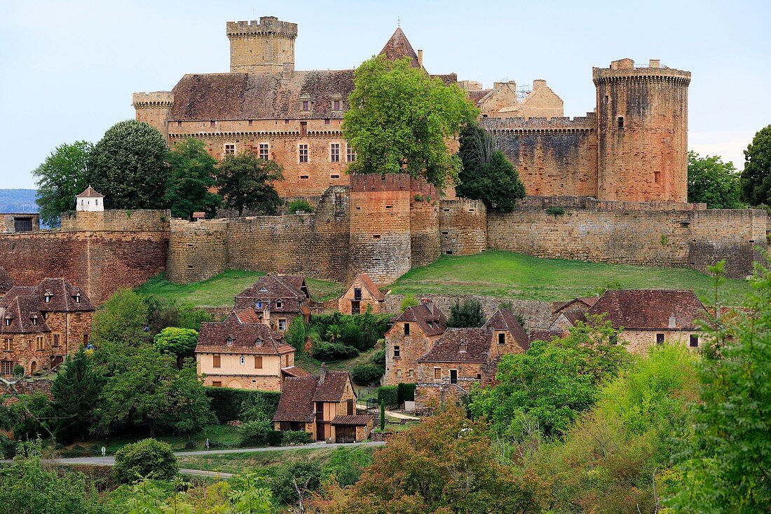 France, Lot, Prudhomat, Castle of Castelnau Bretenoux (XI-XVIIe), listed Historic Monument