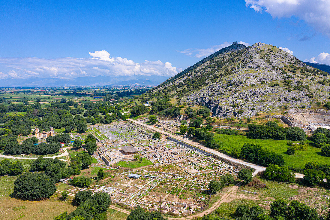 Luftaufnahme durch Drohne von Philippi, UNESCO-Weltkulturerbe, Mazedonien, Griechenland, Europa