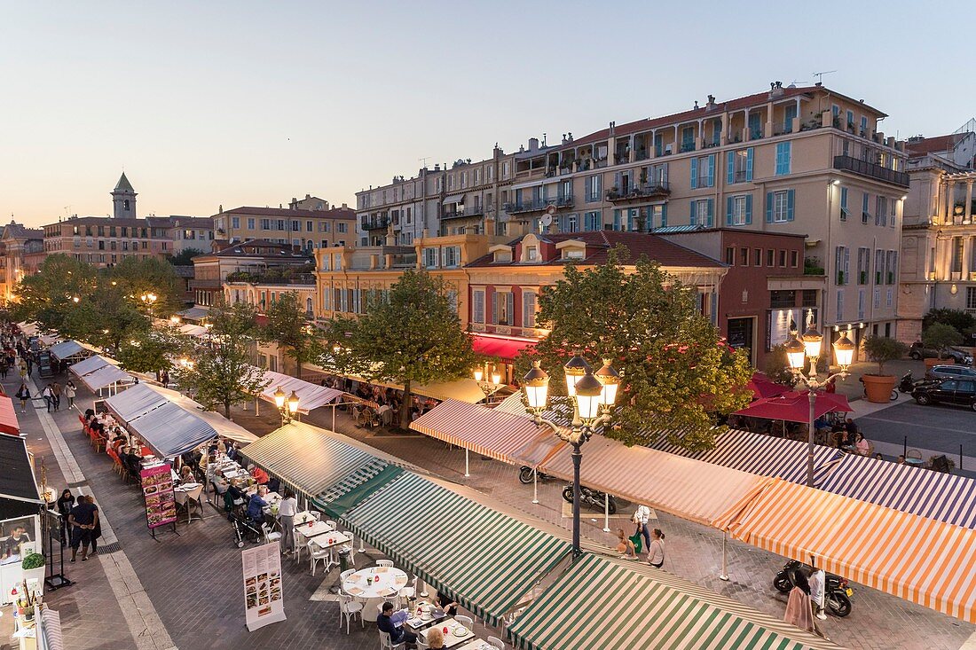 Frankreich, Alpes Maritimes, Nizza, Altstadt von Nizza, Restaurantterrasse des Cours Saleya