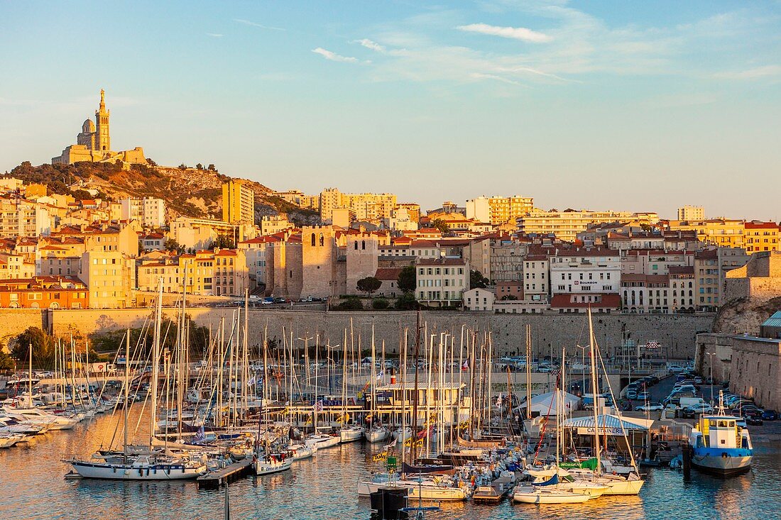 Frankreich, Bouches du Rhone, Marseille, Hafen von Vieux