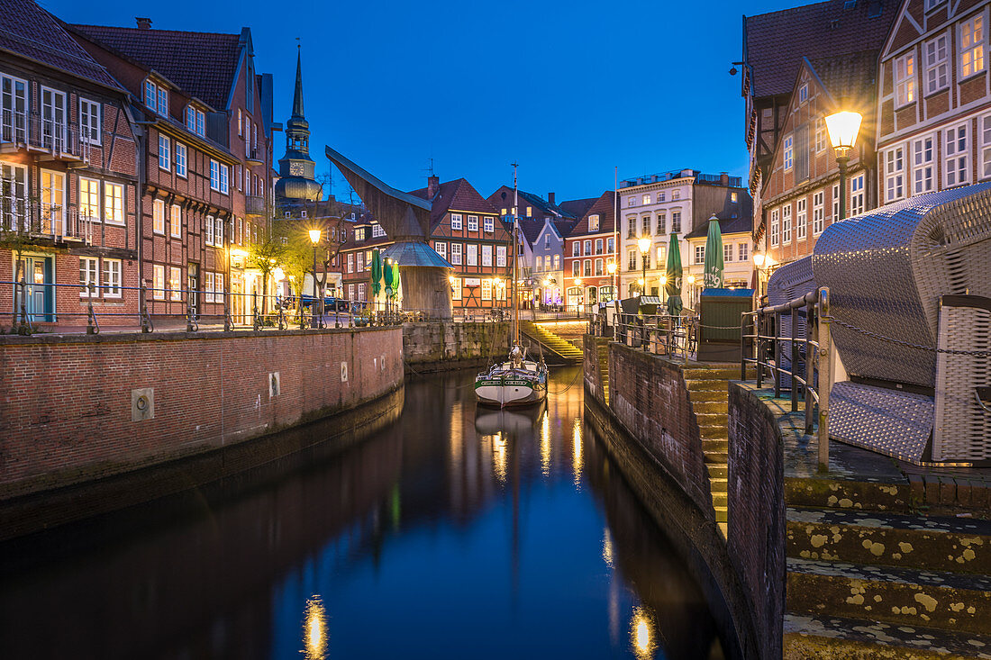 Abenstimmung am alten Hansehafen in Stade, Niedersachsen, Deutschland