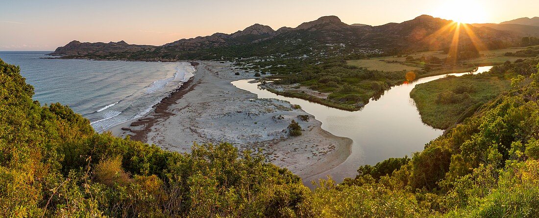 Frankreich, Haute Corse, in der Nähe von Ile Rousse, Agriates Wüste, Anse de Peraiola, Ostriconi Strand