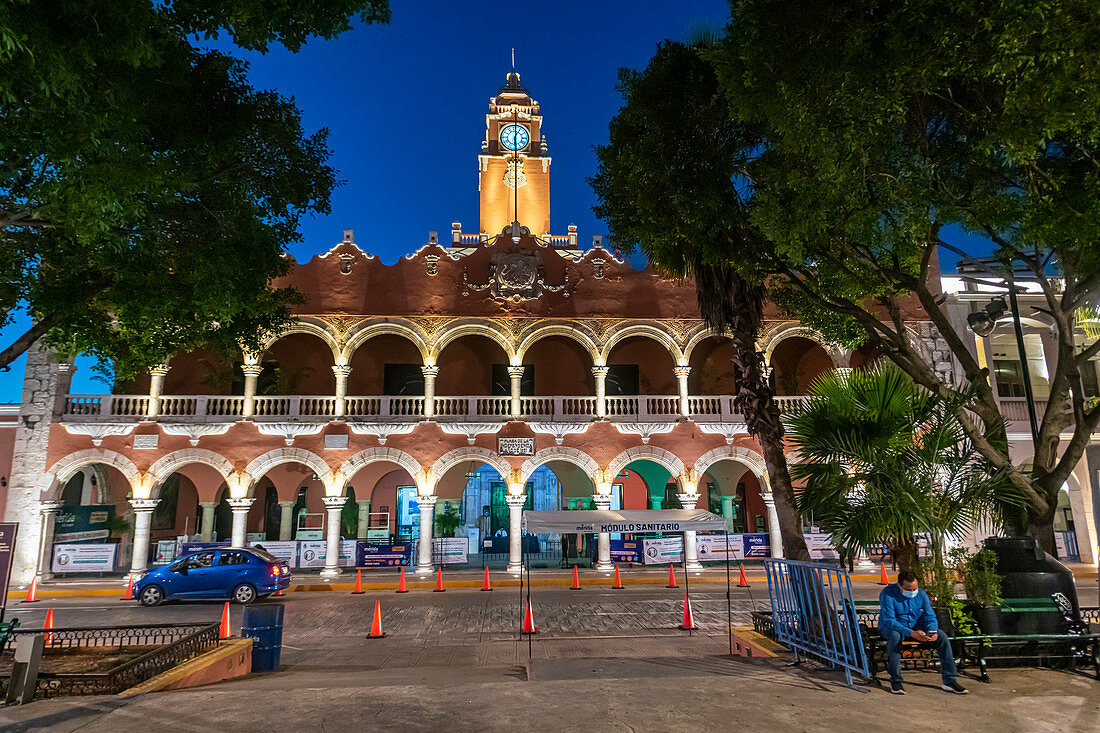 Olimpo Culture Center at night, Merida, Yucatan, Mexico, North America