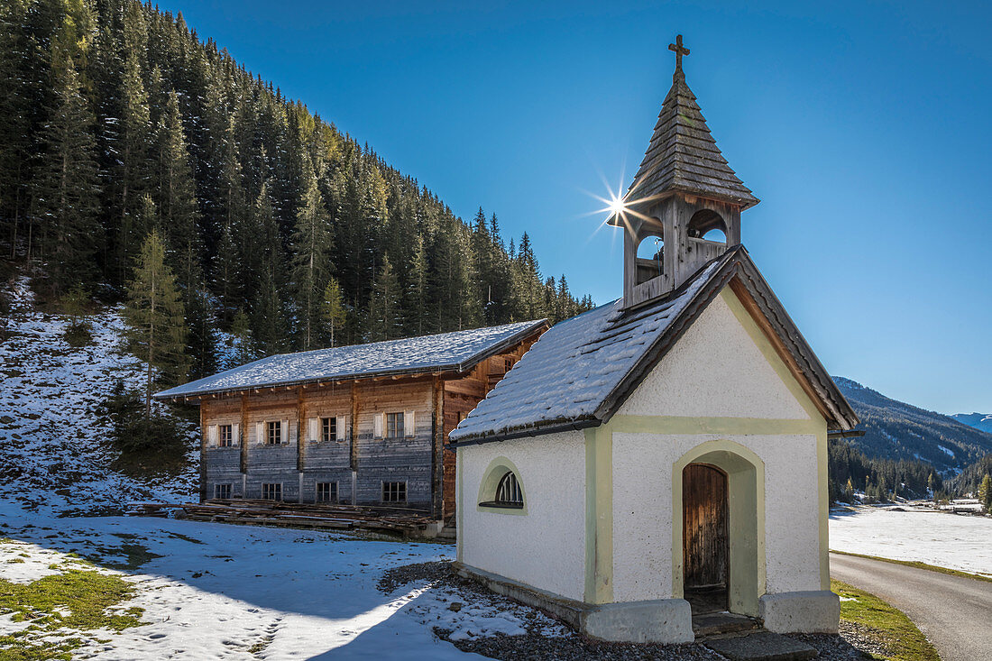 Kapelle auf der Unterstalleralm im Arntal, Innervillgraten, Villgratental, Osttirol, Tirol, Österreich