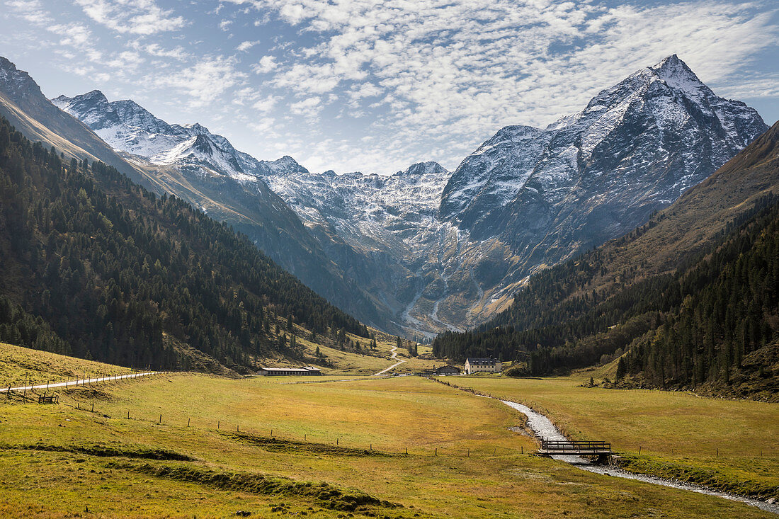 Lüsenstal mit Lüsener Fernerkogel (3.299 m), St. Sigmund im Sellrain, Stubaier Alpen , Tirol, Österreich