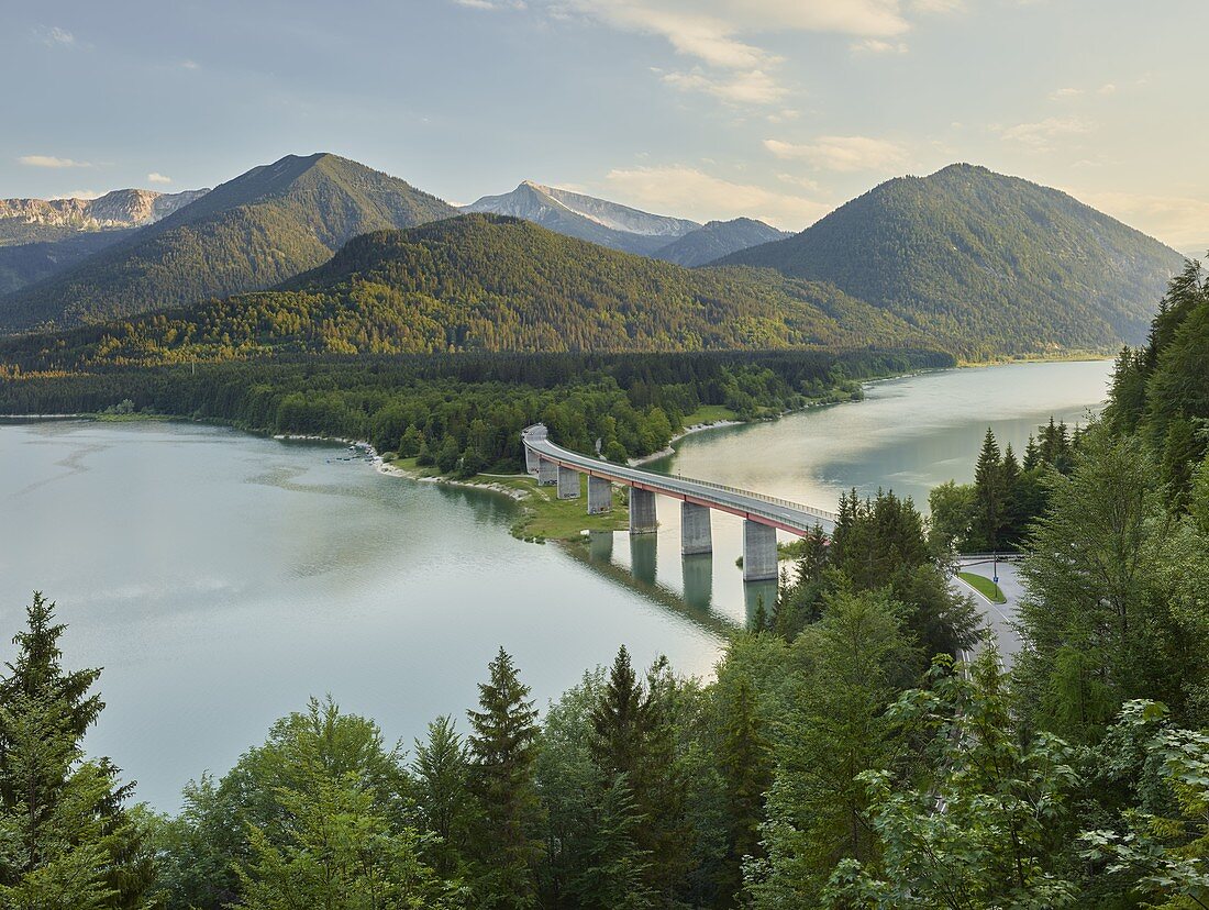 Sylvenstein-Stausee, Bayern, Deutschland