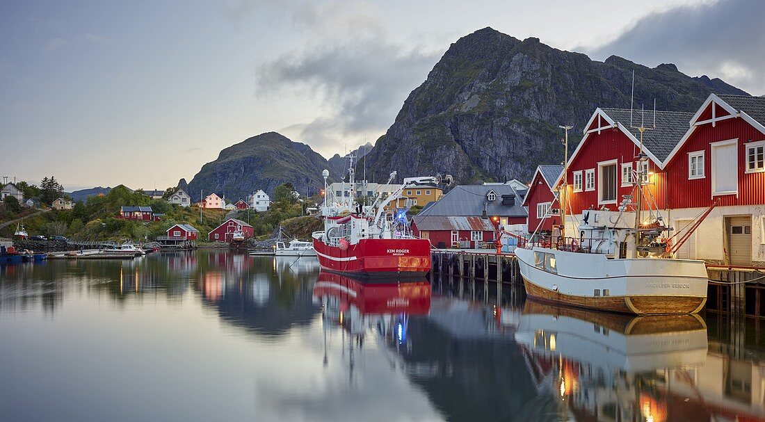 Harbor in Reine, Moskenesoya, Lofoten, Nordland, Norway