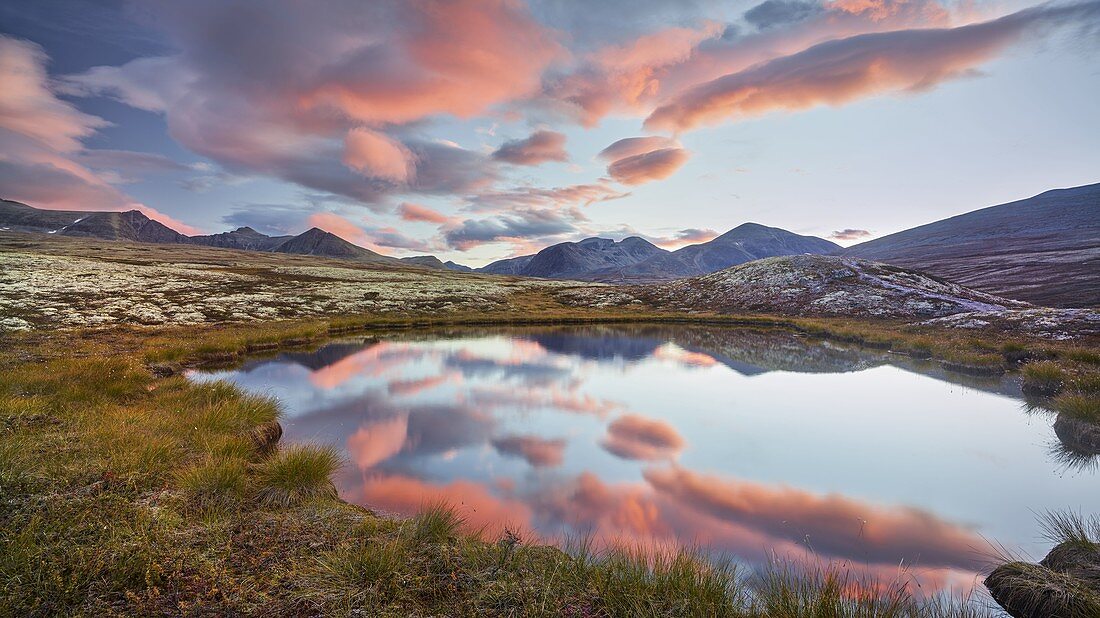 Small lake, Rondane National Park, Oppland, Norway