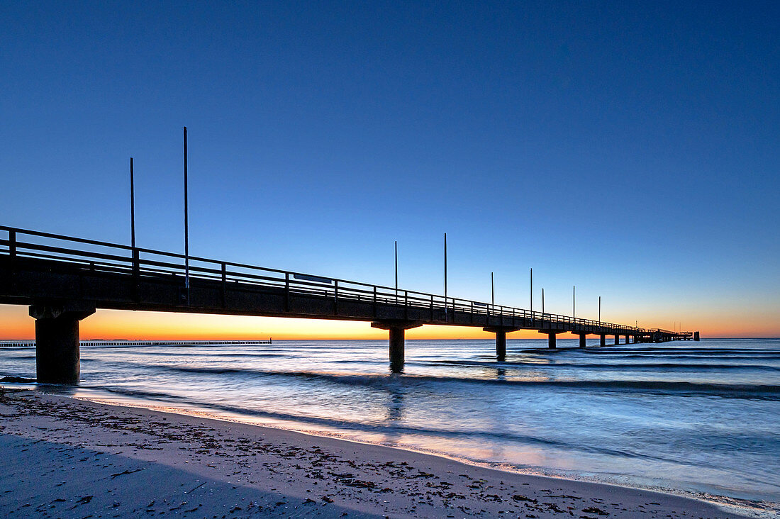 View of the pier in Großenbrode in the morning light, Ostseebad Großenbrode, Baltic Sea, Ostholstein, Schleswig-Holstein, Germany