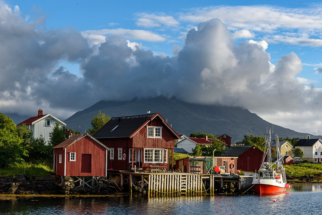 Holzhausdorf Nes auf der Insel Vega, Norwegen