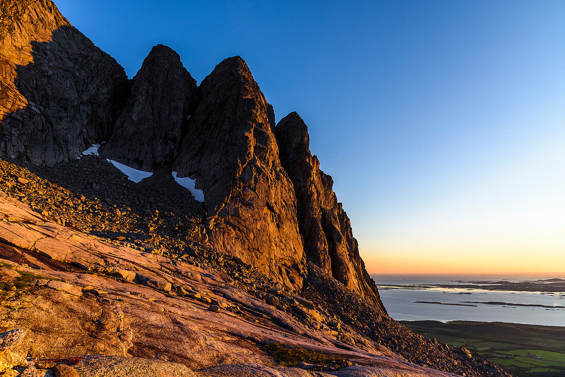 Hike to the top of Skjerdingen, 'The Seven Sisters' seven peaks near Sandnessjöen, Norway