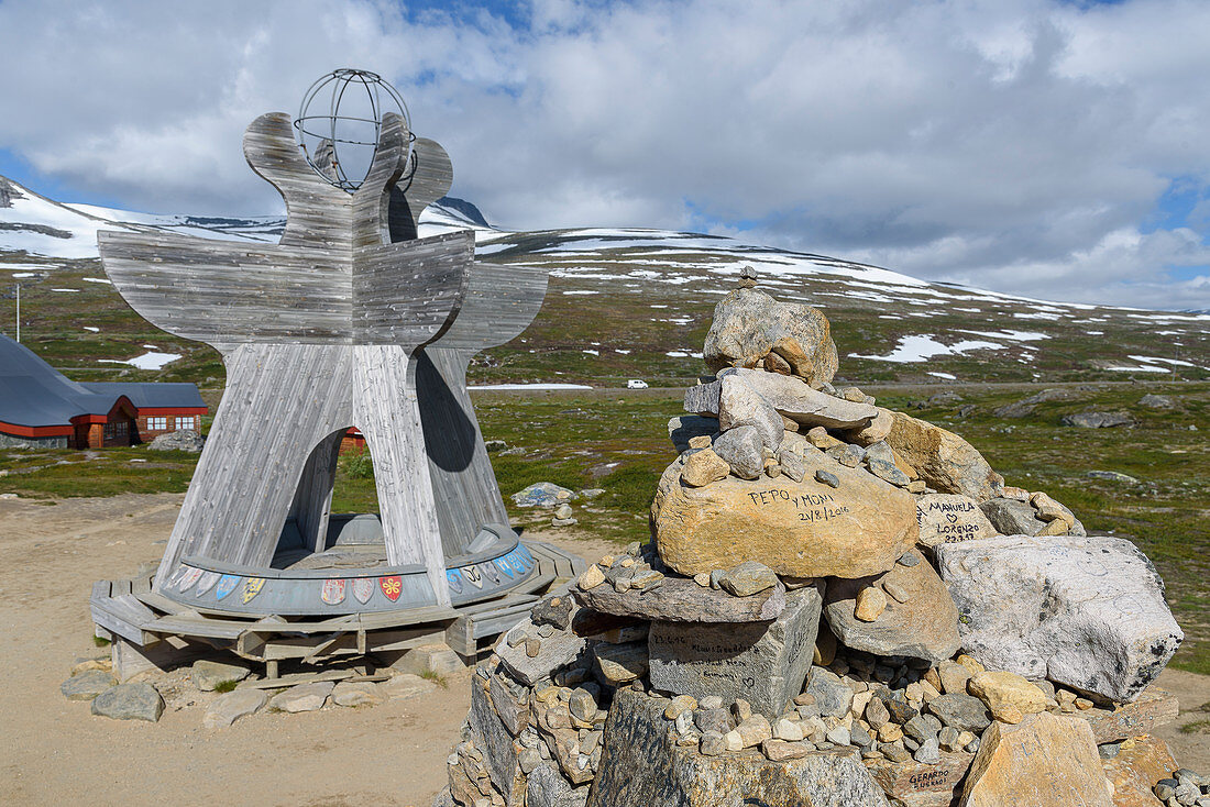 Saltfjell with the center of the Arctic Circle on the E6 road, Norway