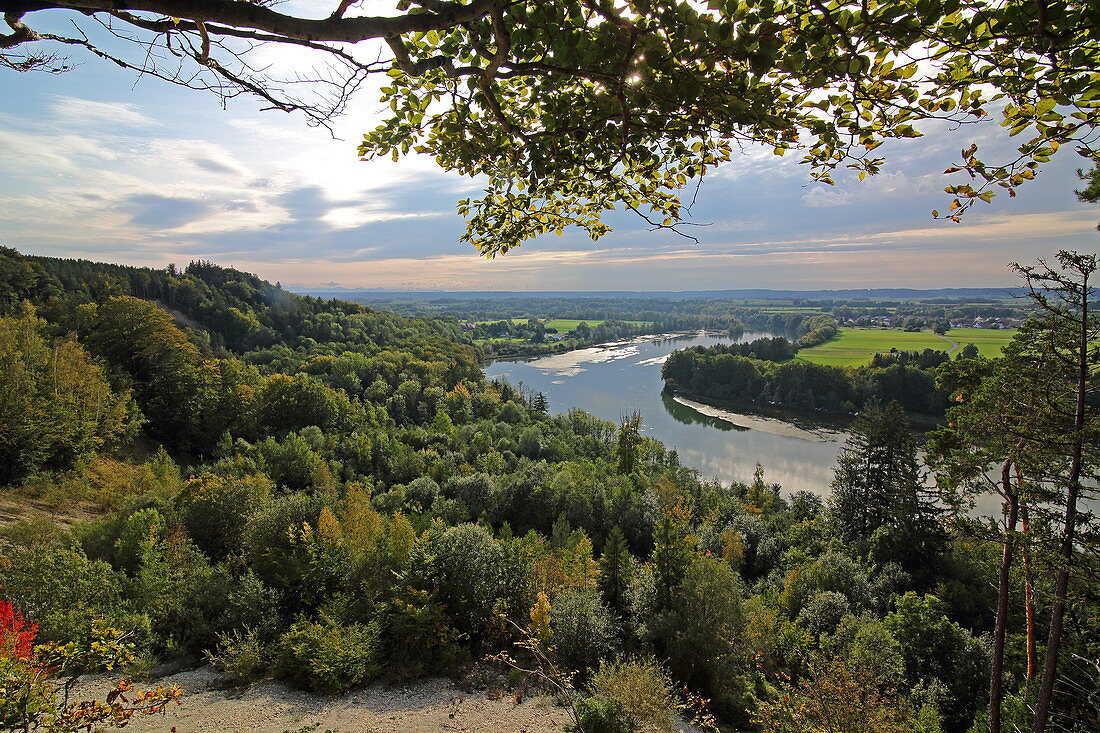 Ausblick auf den Lech vom östlichen Hochufer bei Mundraching, Oberbayern, Bayern, Deutschland