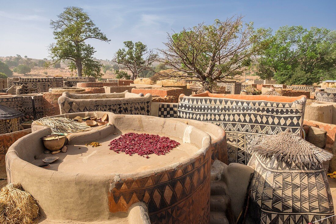 Burkina Faso, Region Cent-Sud, Provinz Nahouri, Tiebele, der königliche Hof ist ein außergewöhnliches Zeugnis der Traditionen und Architektur von Kassena