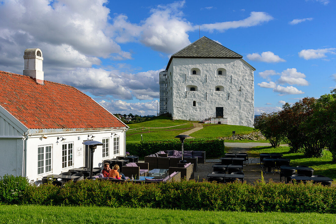 Café auf der Festung Kristiansten, Trondheim, Norwegen
