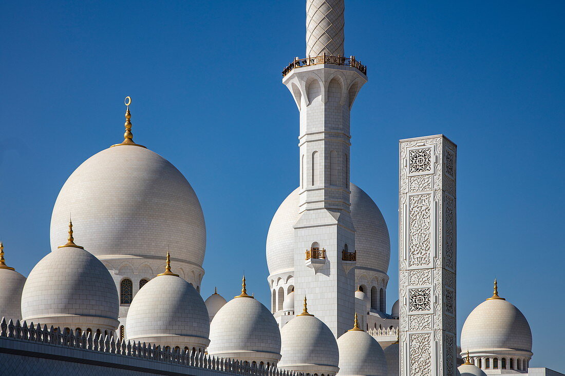 Scheich-Zayid-Moschee (Sheikh Zayed Bin Sultan Al Nahyan Grand Mosque), Abu Dhabi, Vereinigte Arabische Emirate, Naher Osten