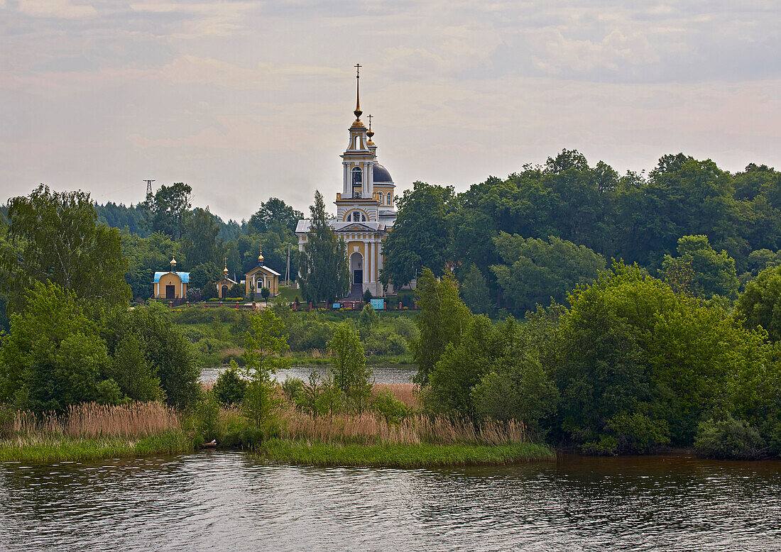 St. Nikolaus-Kirche in Beloye am Moskau-Wolga-Kanal, Oblast Twer, Russland, Europa