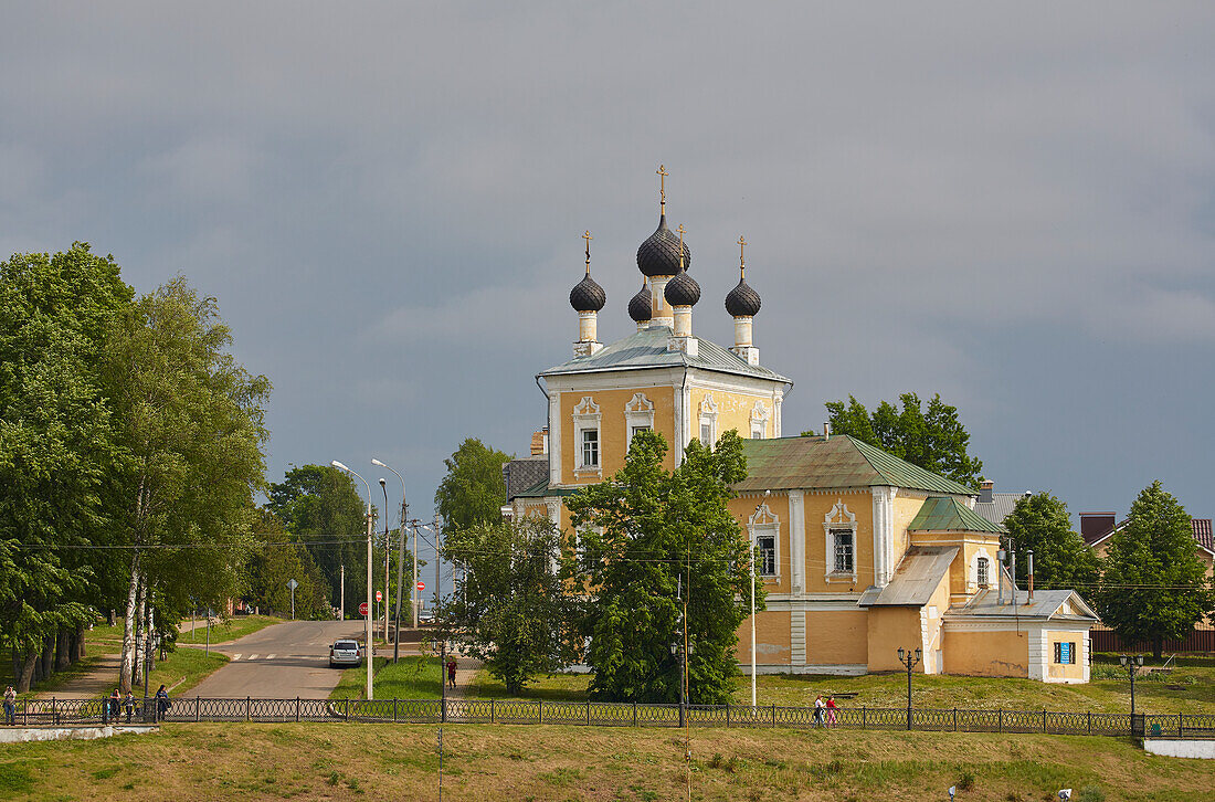 Church of Florus and Laurus in Uglich on the Volga, Volga-Baltic Sea Waterway, Golden Ring, Russia, Europe
