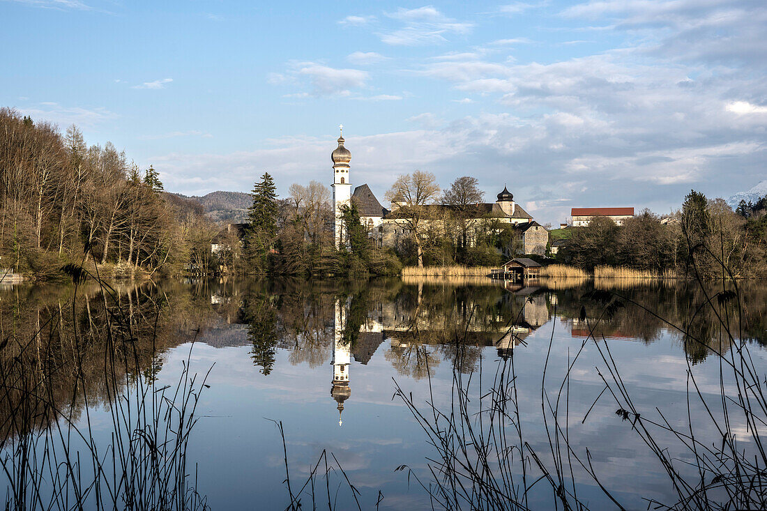 View of the Höglwörth Monastery on the Höglwörther See, Anger, Bavaria, Germany