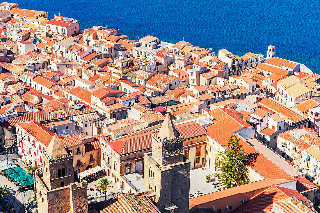 Cefalu hiistoric district, elevated view, Cefalu, Sicily, Italy